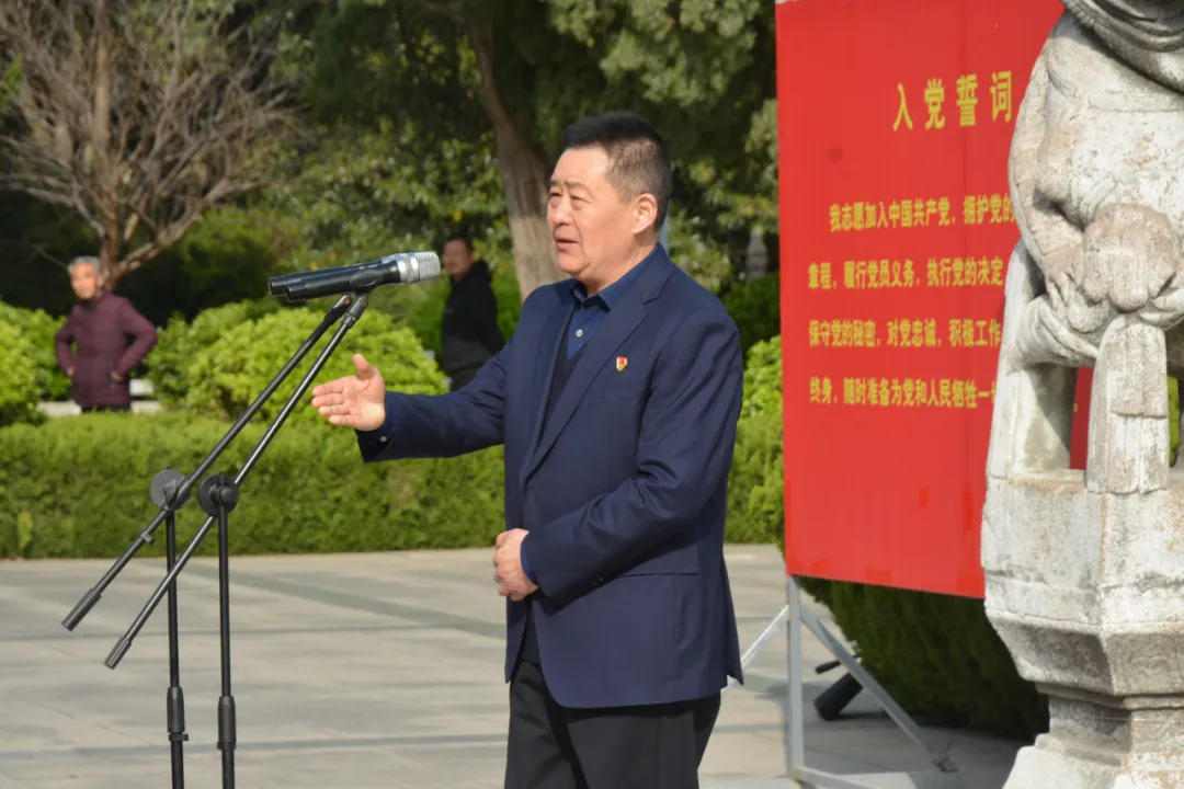 规模空前！清明节早晨祭扫英烈，大丰19家酒店派出500多人参与！
