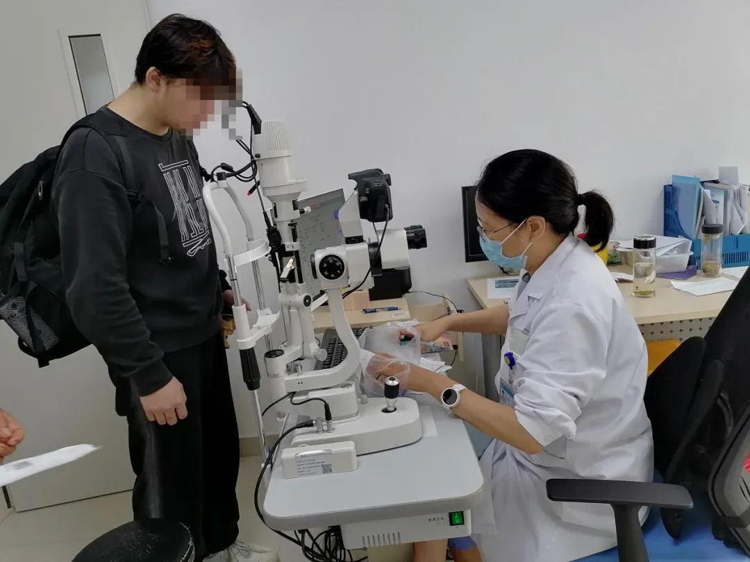 一次接触让我对女医生，甚至对大丰人民医院，都产生了不一样的感受……