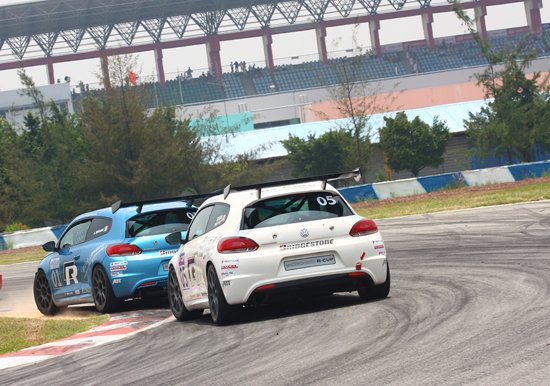 普利司通博天族赞助大众Scirocco R-Cup