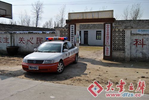 草庙镇人口多少_北流隆盛镇有多少人口