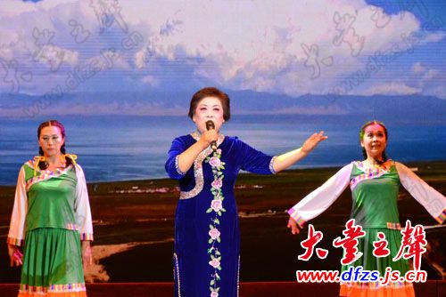 歌伴舞唱支山歌给党听曲谱_唱支山歌给当听简谱(4)