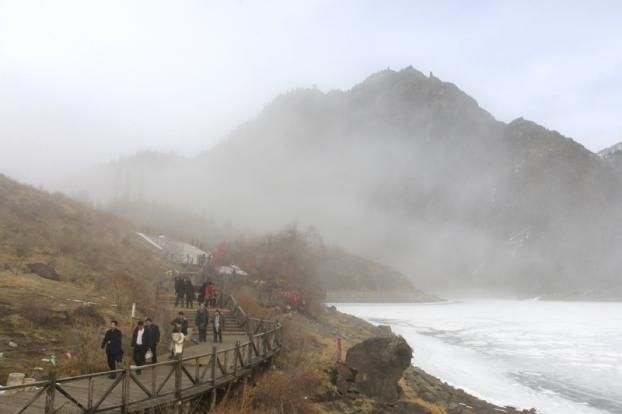 刘庄净土院成观赏彼岸花新景点