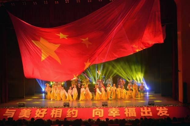 不负时光不负春 大丰义工联开展主题植树活动