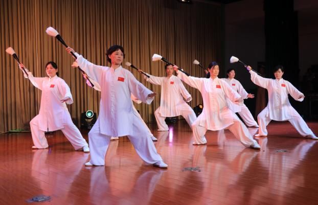 盐城大丰：老年文体表演受欢迎