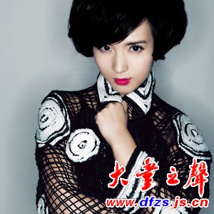 禁忌五：脚底厚茧+干裂脚跟